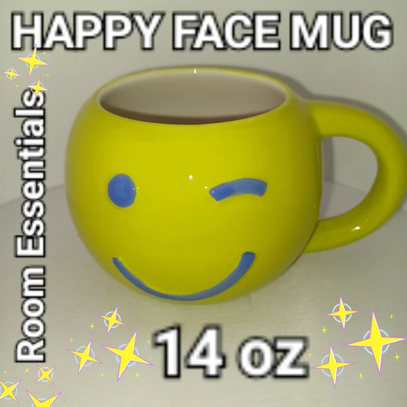 Room Essentials Happy Face Mug - Picture 1 of 5
